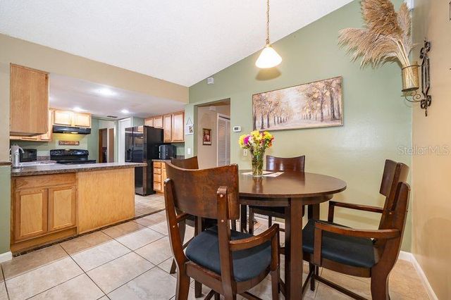 612 RIVERWOODS CIRCLE, Orlando, FL 32825