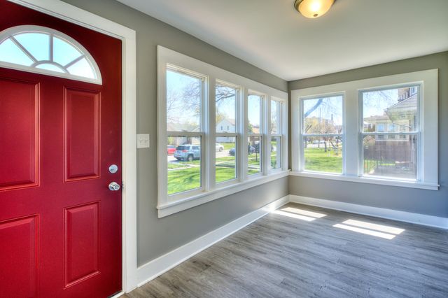 412 Hayes Street, Gary, IN 46404