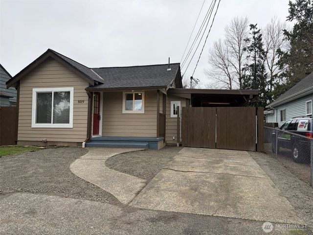 809 8th Street NE, Auburn, WA 98002