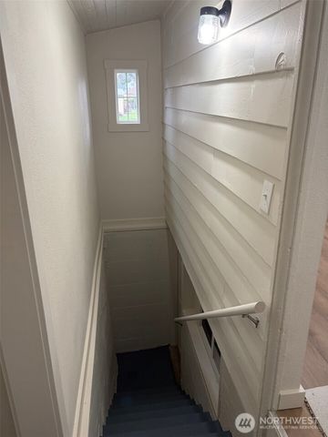 809 8th Street NE, Auburn, WA 98002