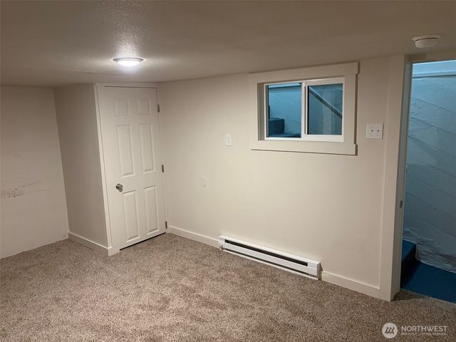 809 8th Street NE, Auburn, WA 98002