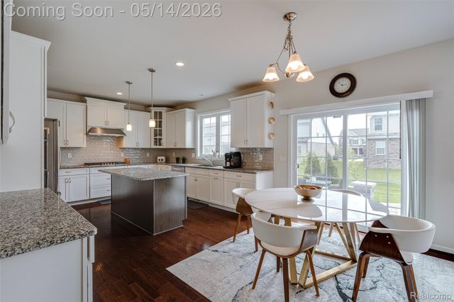 51011 Rockingham Drive, Canton Charter Township, MI 48188