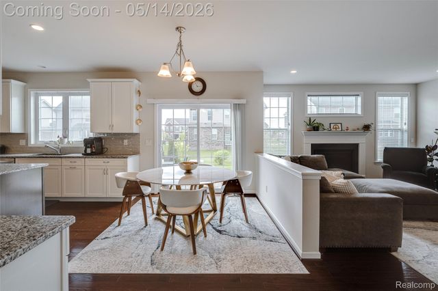 51011 Rockingham Drive, Canton Charter Township, MI 48188
