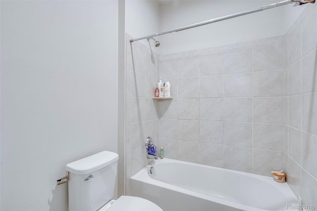 51011 Rockingham Drive, Canton Charter Township, MI 48188