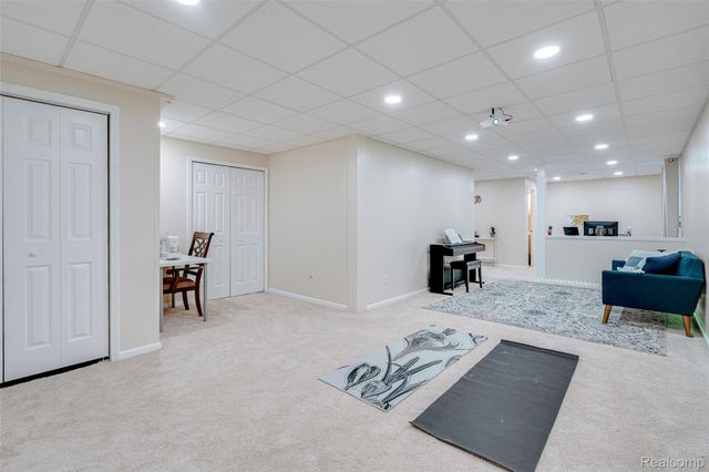 51011 Rockingham Drive, Canton Charter Township, MI 48188