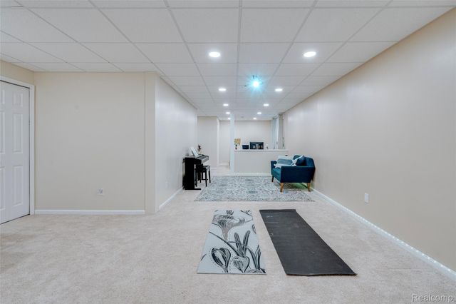 51011 Rockingham Drive, Canton Charter Township, MI 48188
