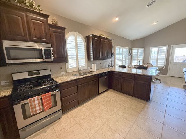 4809 Wasatch Drive, Denton, TX 76208