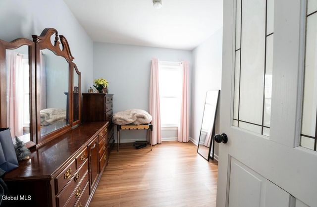 211 N 4th Avenue, Mechanicville, NY 12118