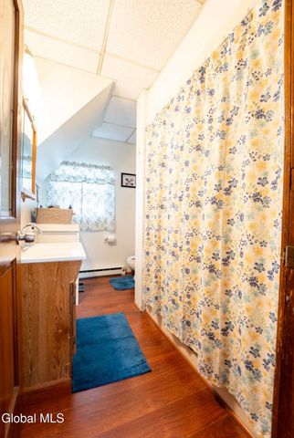 211 N 4th Avenue, Mechanicville, NY 12118