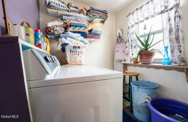 211 N 4th Avenue, Mechanicville, NY 12118