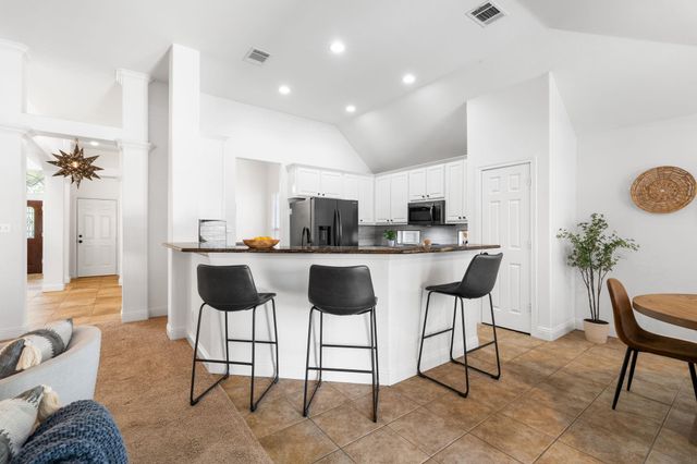 121 Winecup TRL N, Cedar Park, TX 78613