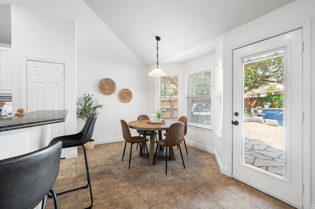 121 Winecup TRL N, Cedar Park, TX 78613