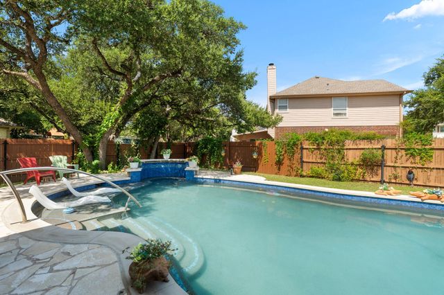 121 Winecup TRL N, Cedar Park, TX 78613