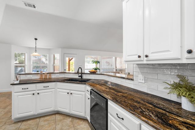 121 Winecup TRL N, Cedar Park, TX 78613