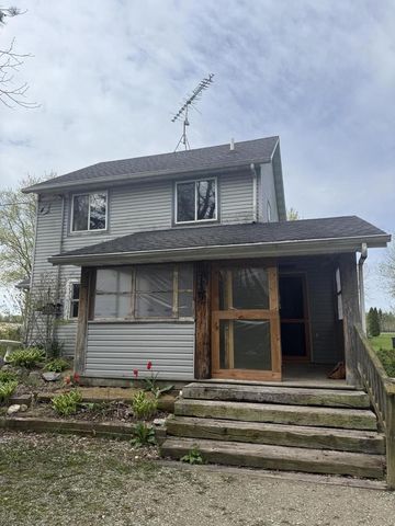 W7926 First STREET, Watertown, WI 53098