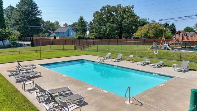 1873 Hamby Place Drive NW, Acworth, GA 30102