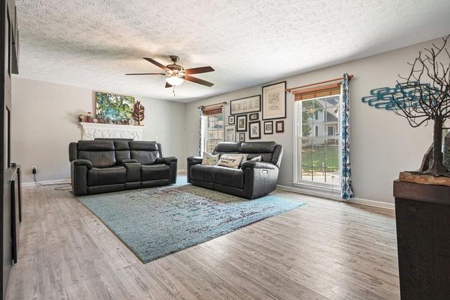 1873 Hamby Place Drive NW, Acworth, GA 30102