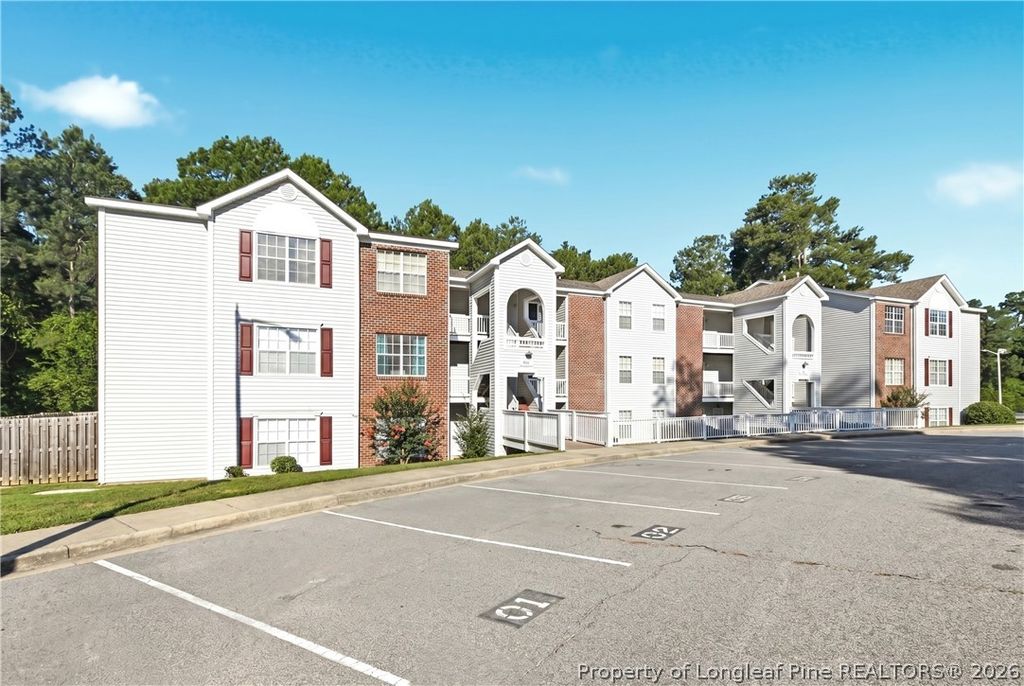357 Waterdown Drive 9, Fayetteville, NC 28314 — photo 3