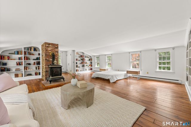 190 North Avenue, Westport, CT 06880