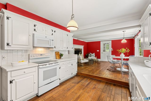 190 North Avenue, Westport, CT 06880