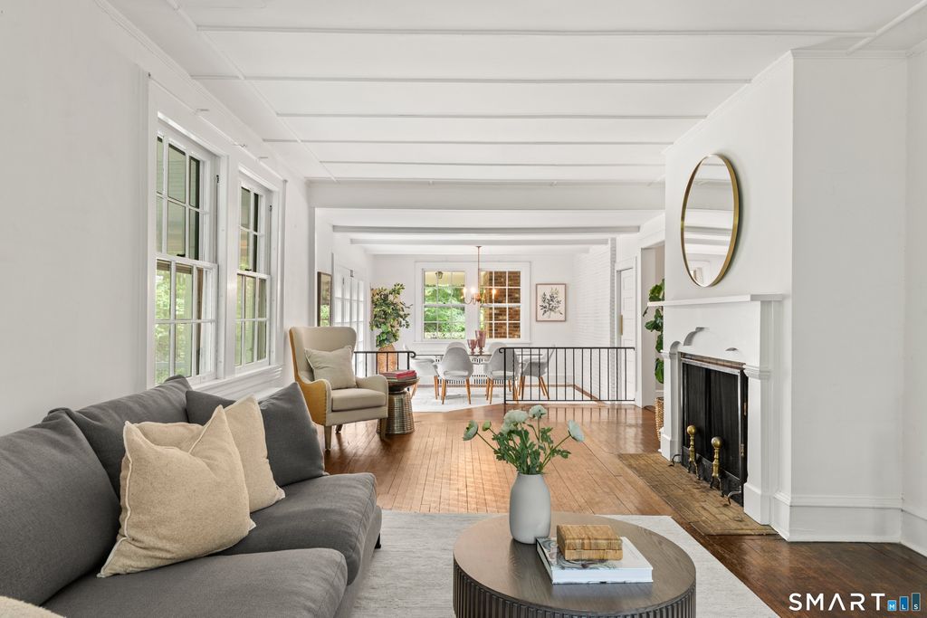 190 North Avenue, Westport, CT 06880