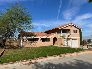 12285 Road Runner, Riverside, CA 92503