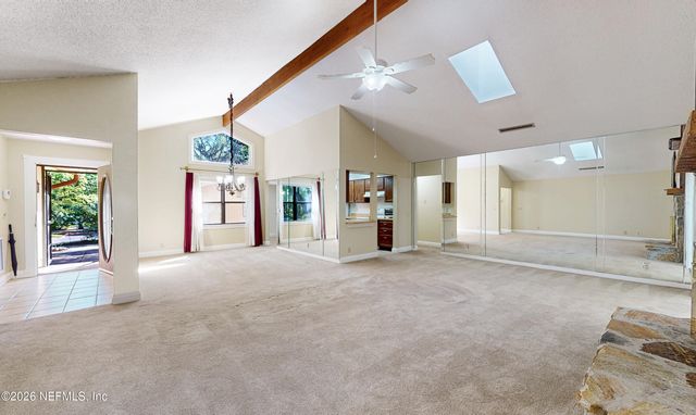 12062 HIDDEN HILLS Drive S, Jacksonville, FL 32225