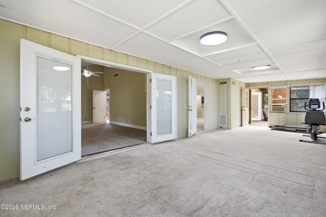 12062 HIDDEN HILLS Drive S, Jacksonville, FL 32225