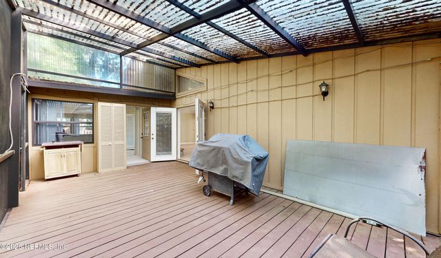 12062 HIDDEN HILLS Drive S, Jacksonville, FL 32225