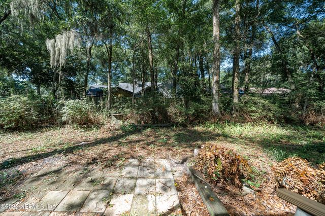 12062 HIDDEN HILLS Drive S, Jacksonville, FL 32225