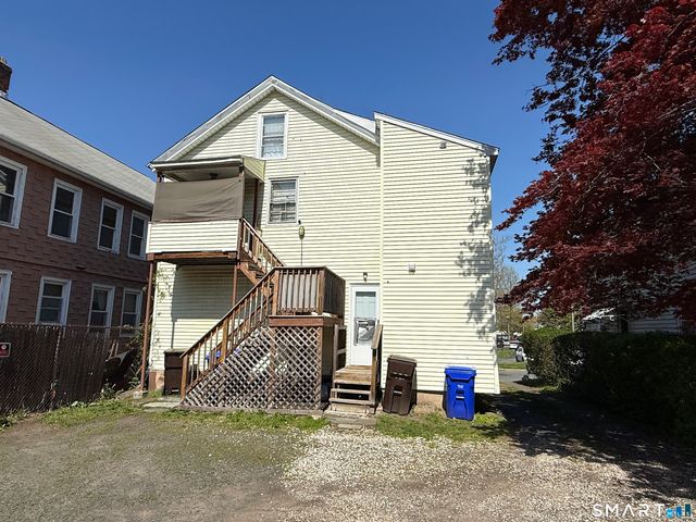 37-39 Hotchkiss Street, Middletown, CT 06457