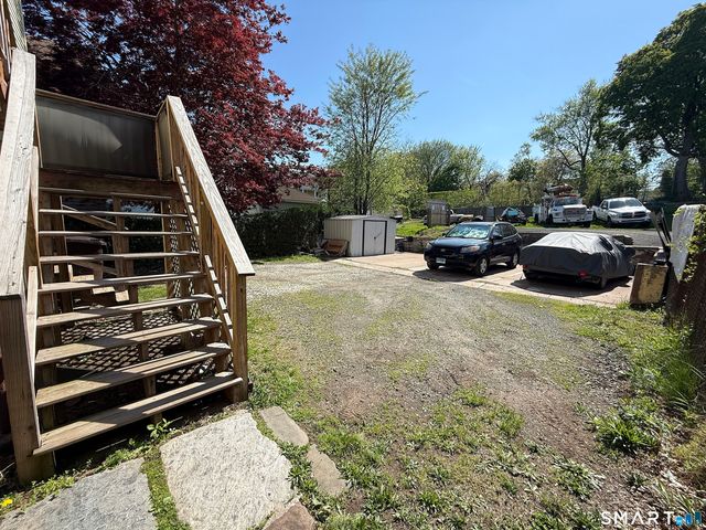 37-39 Hotchkiss Street, Middletown, CT 06457