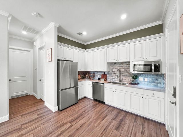 3210 Lockridge Harbor Lane, Houston, TX 77365