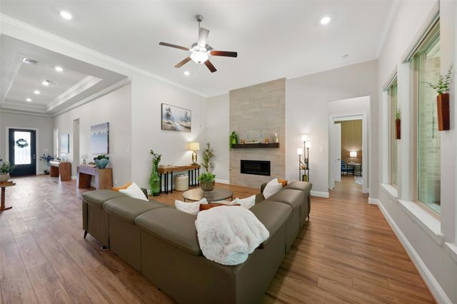 3210 Lockridge Harbor Lane, Houston, TX 77365
