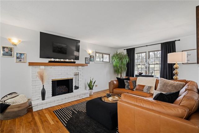 7509 N Baltimore Avenue, Gladstone, MO 64118