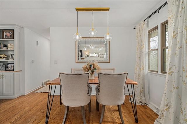 7509 N Baltimore Avenue, Gladstone, MO 64118