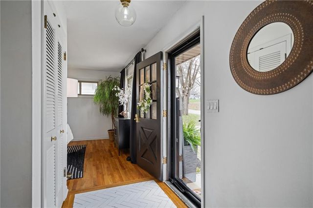 7509 N Baltimore Avenue, Gladstone, MO 64118