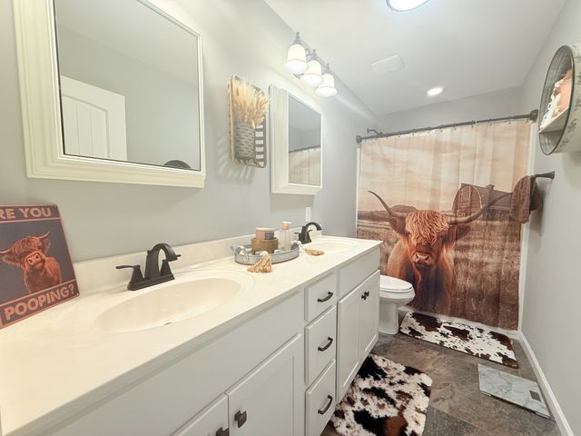 649 Old Harrison Ferry Rd, Mcminnville, TN 37110