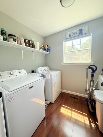 649 Old Harrison Ferry Rd, Mcminnville, TN 37110