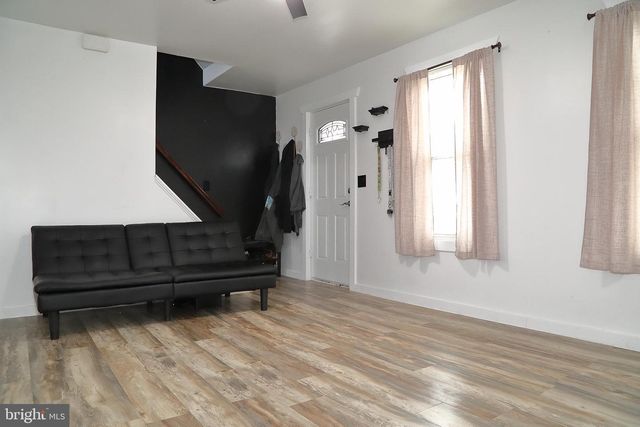 851 PENNY LN, Mount Joy, PA 17552