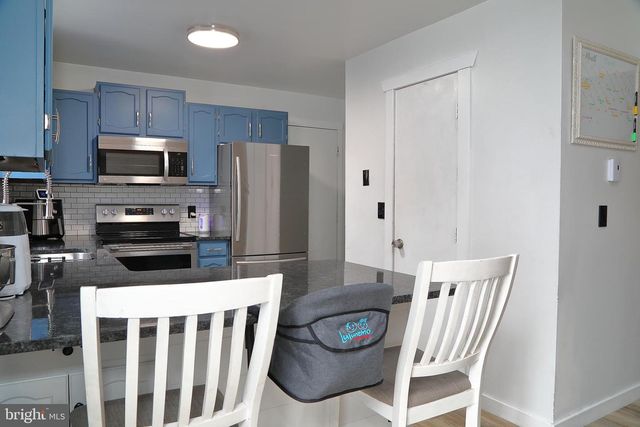 851 PENNY LN, Mount Joy, PA 17552