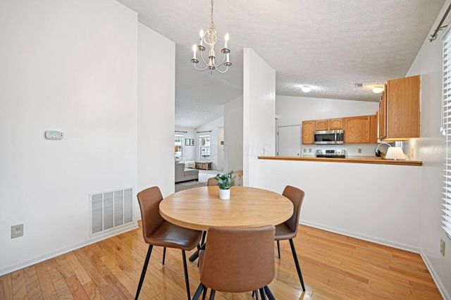 2160 Balais Court, Grove City, OH 43123