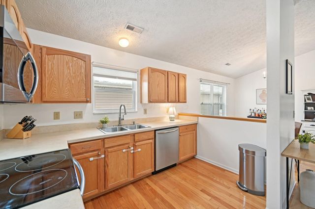 2160 Balais Court, Grove City, OH 43123