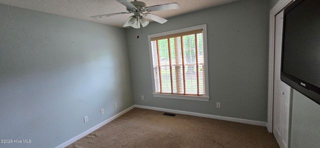 1705 Crawfords Pointe Drive, Greenville, NC 27834