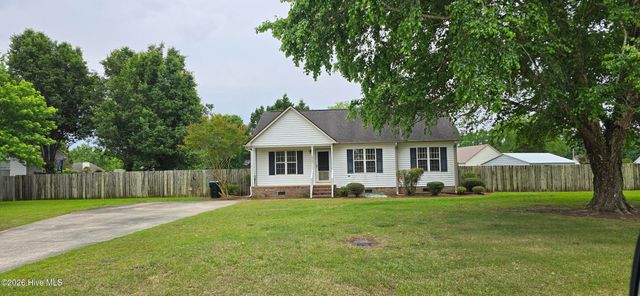 1705 Crawfords Pointe Drive, Greenville, NC 27834