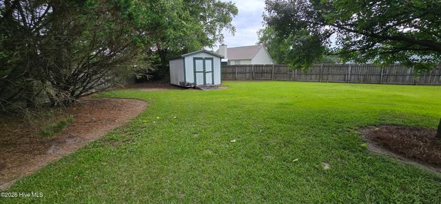 1705 Crawfords Pointe Drive, Greenville, NC 27834