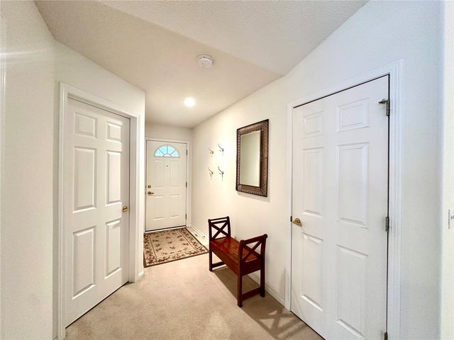 6720 Waterview Drive SW, Cedar Rapids, IA 52404