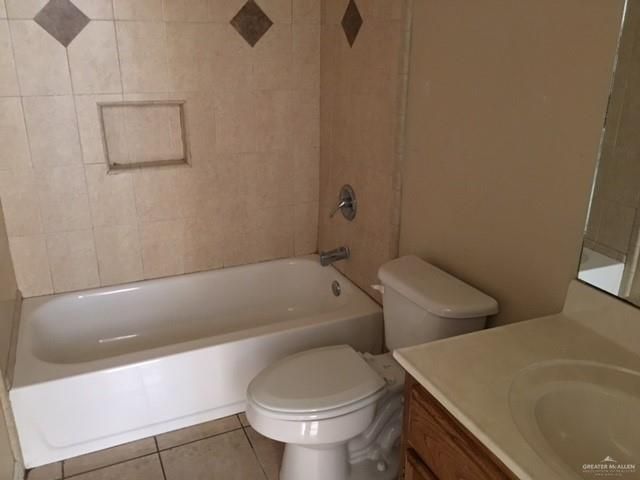1300 E Quail Street, Pharr, TX 78577