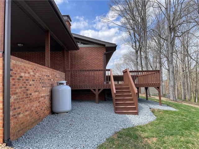 5956 US Highway 268, Dobson, NC 27017