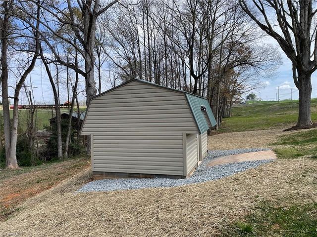 5956 US Highway 268, Dobson, NC 27017